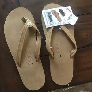 NWT: Rainbow Sandals